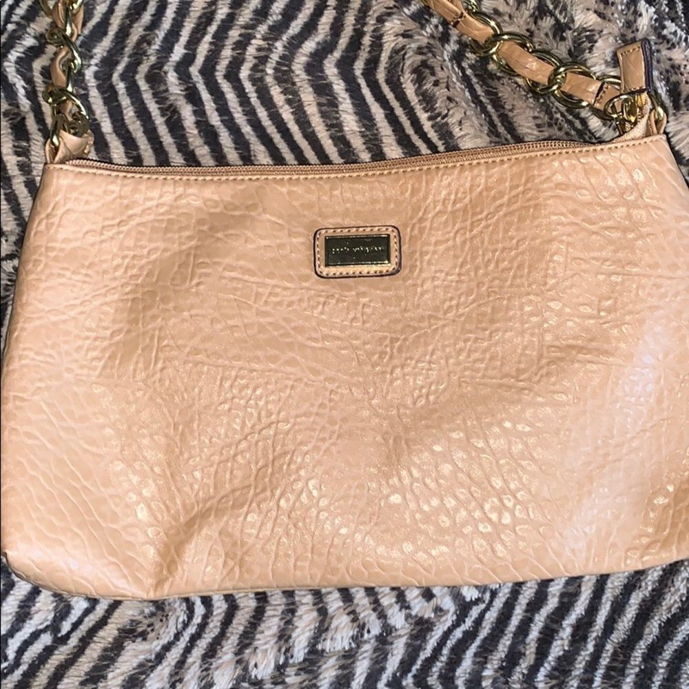 Sofia Vergara shoulder bag